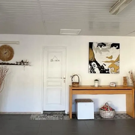 Belle Vue Indépendante Et Cuisine D'été Affittacamere Saint-Paul-et-Valmalle