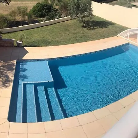 Guest house 
